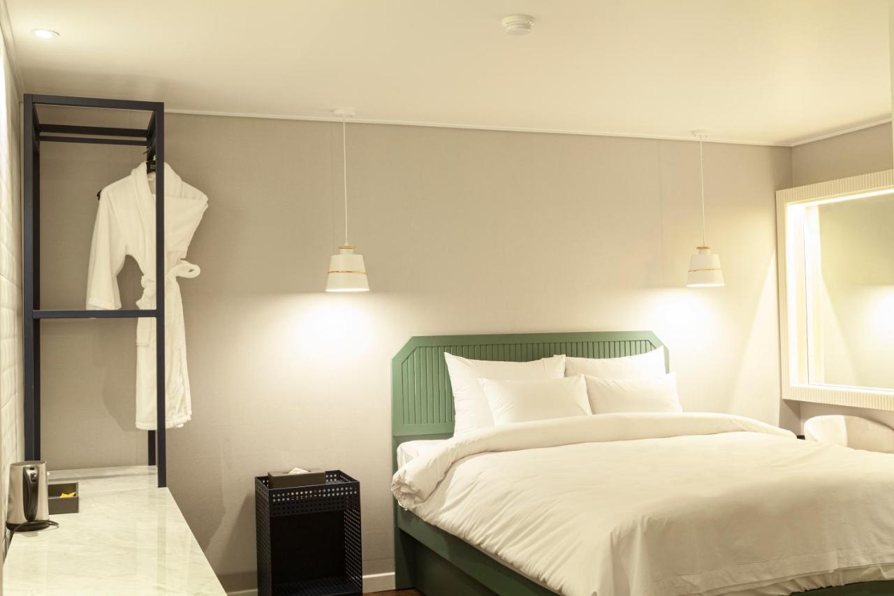 Sinan Equelim Hotel 光州 エクステリア 写真